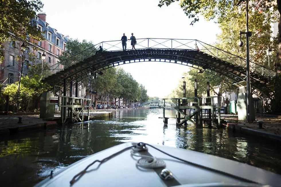 Beautiful Flat At Canal St-martin * Paris